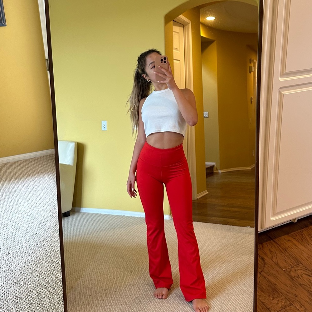 Red flare yoga leggings